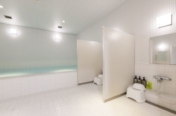 ファーストキャビン 博多 カプセルホテル 福岡市